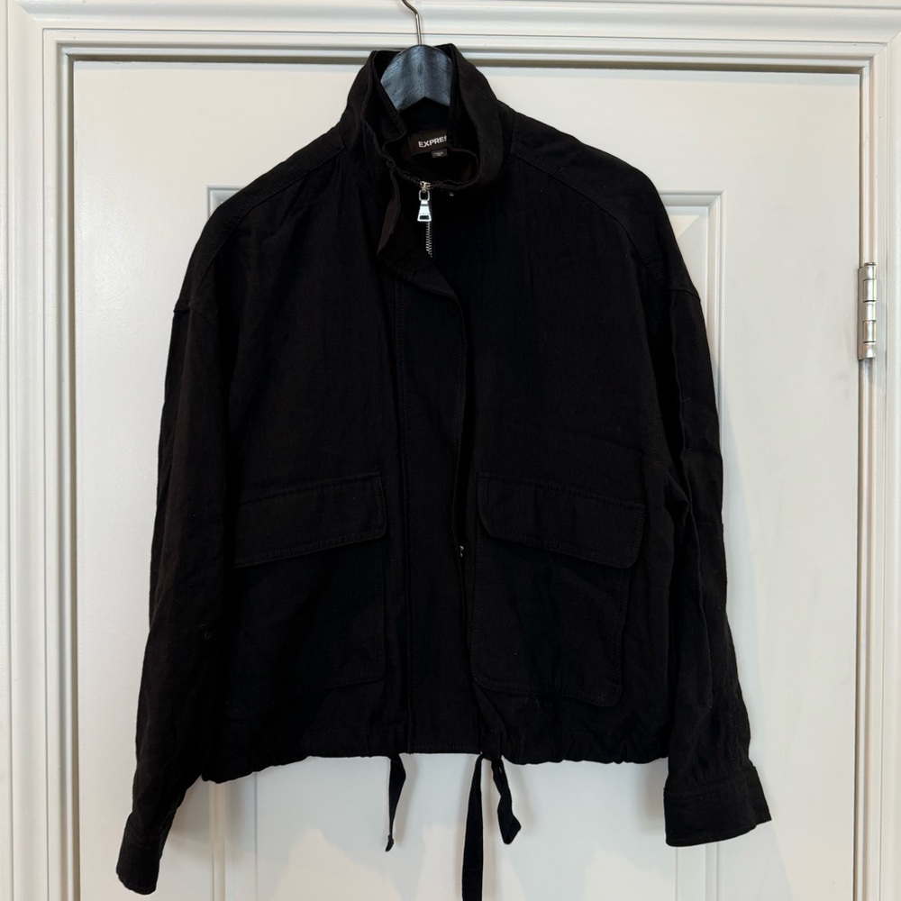 Express Black Linen Jacket Full Zipper Size Medium Covered Snap Placket Pockets